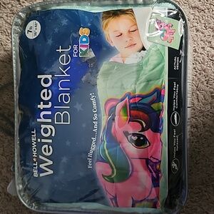 Weighted blanket for kids